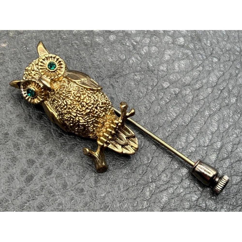 Vintage Owl Brooch Pin Emerald Green Crystal Eyes Gold Tone